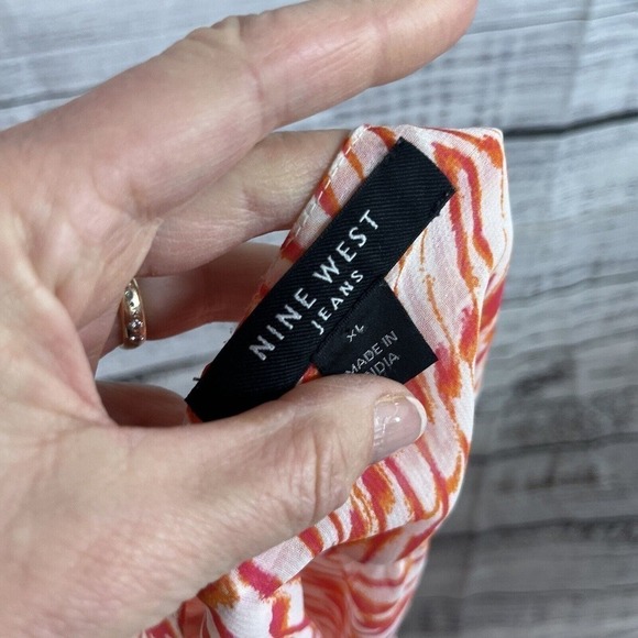 Nine West Blouse size Extra Large Orange Pink Sheer Ruffle Button Front Peasant - Picture 13 of 13